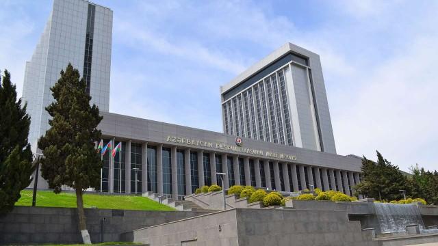 Azərbaycanda mülki silahın əldə edilməsi proseduru elektronlaşdırılır Azərbaycanda mülki silahın əldə edilməsi proseduru elektronlaşdırılır