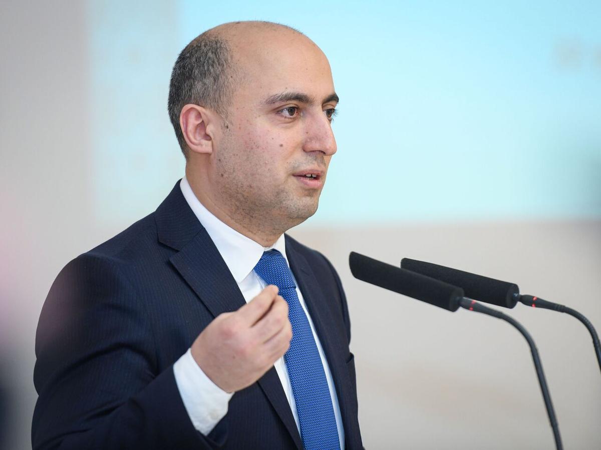 Ucqar kəndlərdə məktəbəqədər təhsildə "ailə modeli" yaradılacaq Ucqar kəndlərdə məktəbəqədər təhsildə "ailə modeli" yaradılacaq