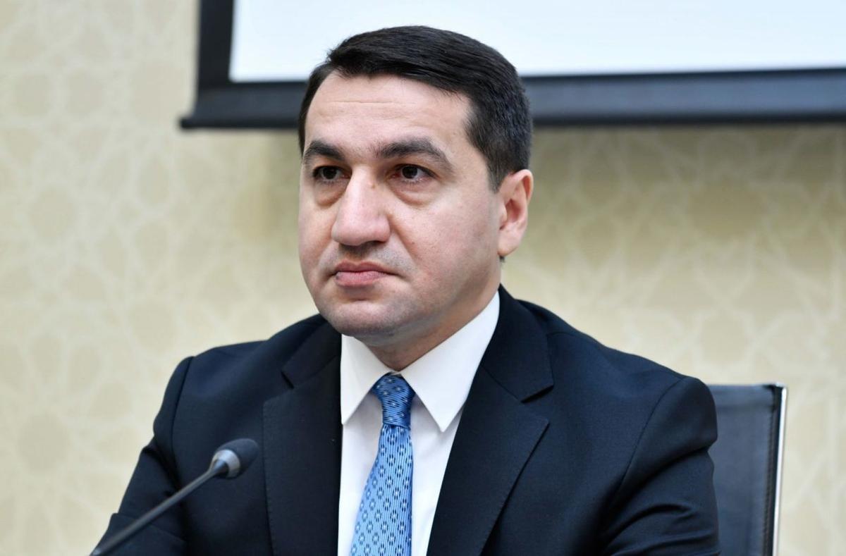 "Azərbaycan arasında danışıqlarda üçüncü ölkəyə ehtiyac yoxdur" - Hikmət Hacıyev