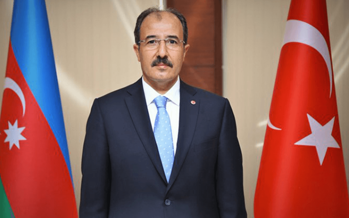 Cahit Bağçı Heydər Əliyevlə bağlı paylaşım etdi Cahit Bağçı Heydər Əliyevlə bağlı paylaşım etdi