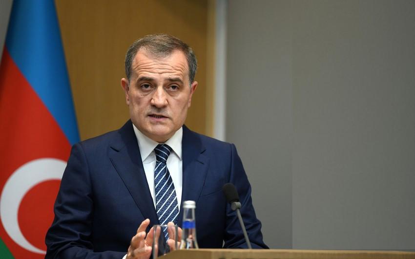 "Ermənistanla sülh müqaviləsi ilə bağlı danışıqlarda yekun razılaşma yoxdur" - Ceyhun Bayramov