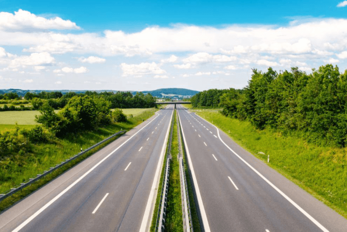Azərbaycanın işğaldan azad edilmiş ərazilərində 45 yol layihəsi icra edilir