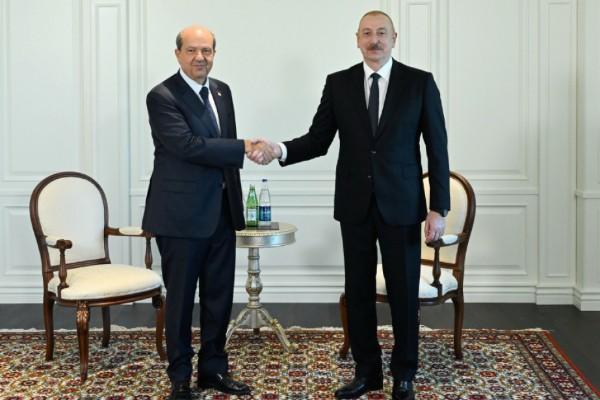 Ersin Tatar İlham Əliyevə zəng etdi