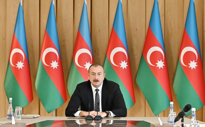 İlham Əliyev təyyarə qəzası ilə bağlı istintaqın gedişi barədə Tokayevlə fikir mübadiləsi apardı