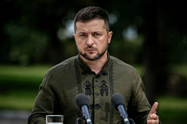 "Tramp Ukraynanın təhlükəsizliyinə zəmanət versə, Putinlə danışıqlara başlayaram" - Zelenski