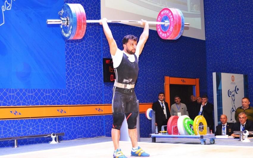 Ağırlıqqaldırma üzrə Azərbaycan çempionatı başa çatdı