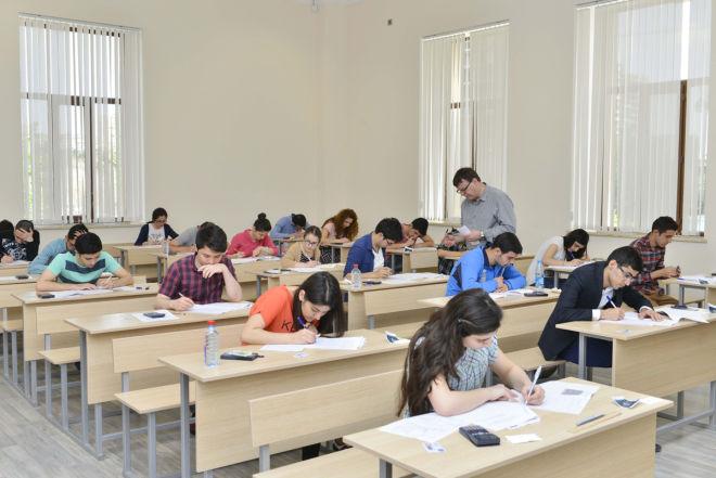 Məktəblərdə gələn ildən bu, qadağan olunacaq Məktəblərdə gələn ildən bu, qadağan olunacaq