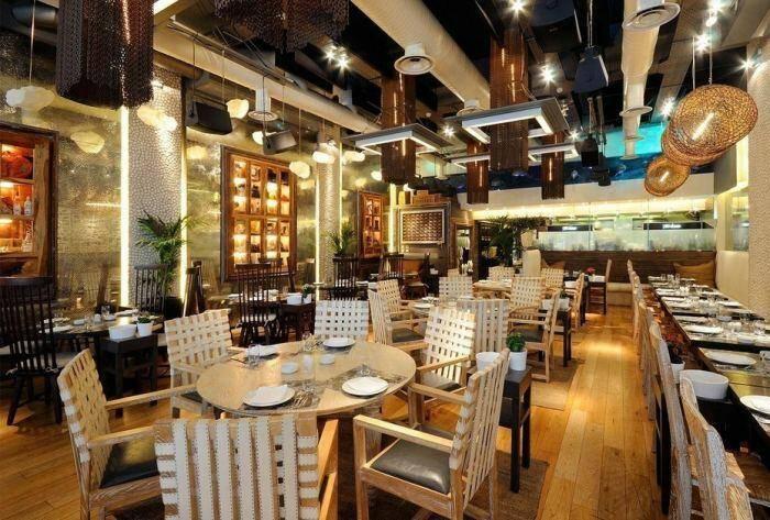 Bakıda məşhur restoranın fəaliyyəti dayandırıldı - FOTO Bakıda məşhur restoranın fəaliyyəti dayandırıldı - FOTO