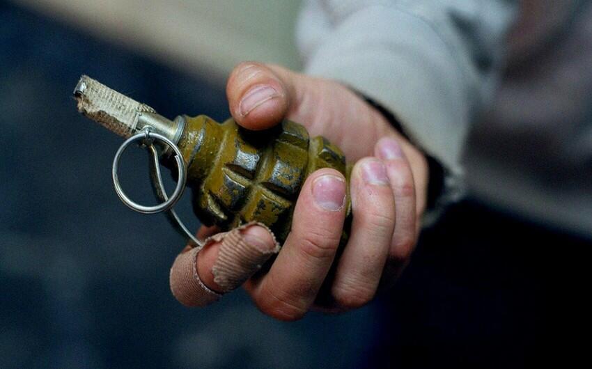Azərbaycanda qayınata gəlinə qumbara atdı
