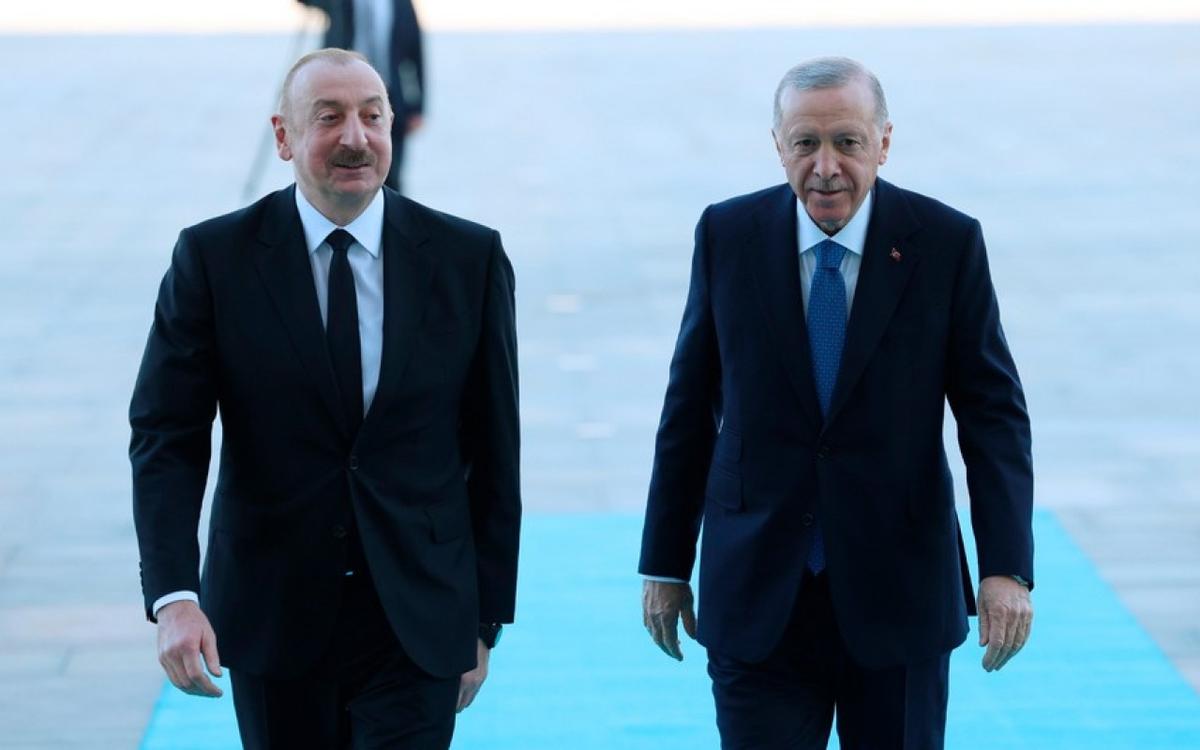 Ərdoğan İlham Əliyevlə görüşündən YAZDI