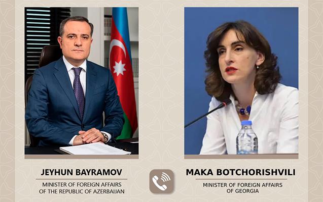 Azərbaycan və Gürcüstan XİN rəhbərləri telefonla danışdı