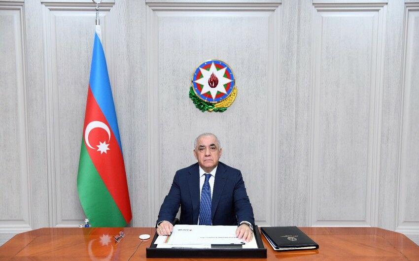 Əli Əsədov yeni təyin olunan həmkarını təbrik etdi