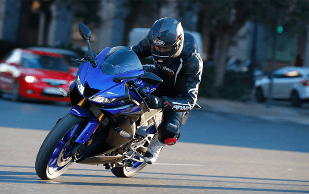 Bakıda motosikleti insanların üzərinə sürən şəxs HƏBS EDİLDİ