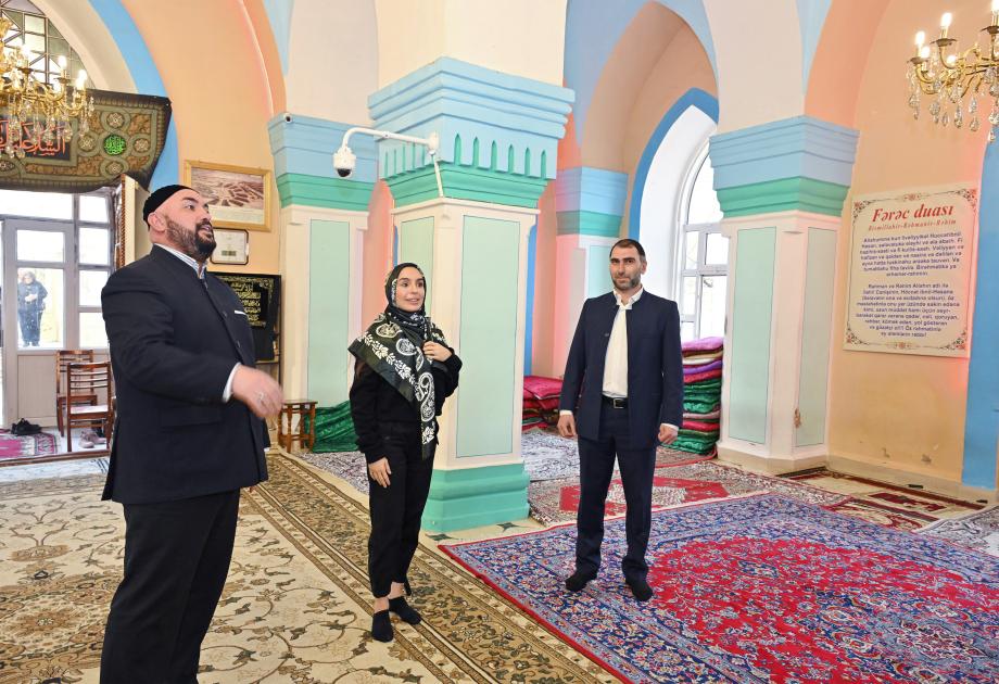 Leyla Əliyeva “Səkinə xanım” məscidini ziyarət etdi -FOTO