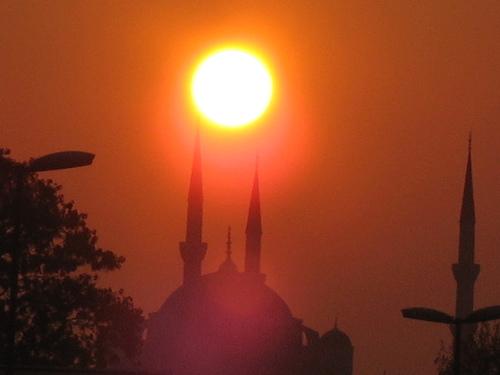 Bu gün ikinci Qədr gecəsidir