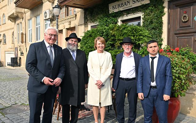 Almaniya Prezidenti xanımı ilə Bakını gəzdi - FOTOLAR