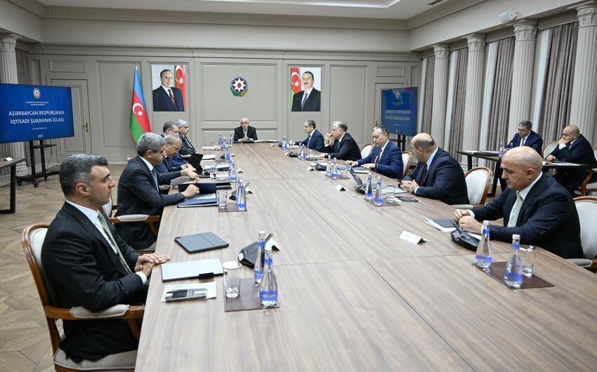 İqtisadi Şuranın növbəti iclası keçirildi - Bu nazirliklərə tapşırıqlar verildi