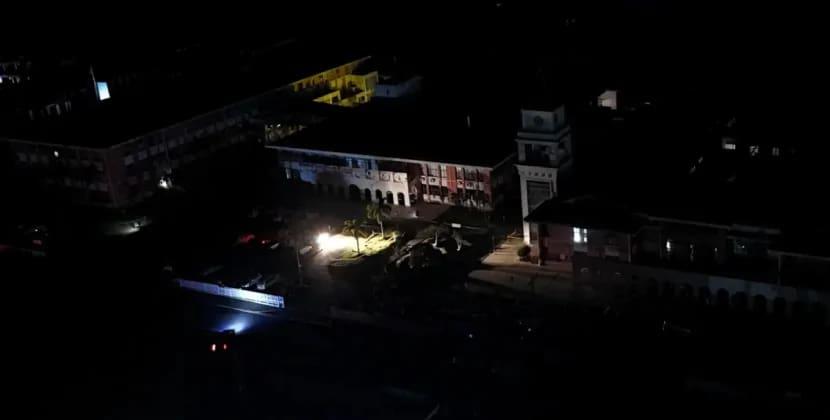 Sakit Okean kurort adası enerji fəlakətinin astanasında