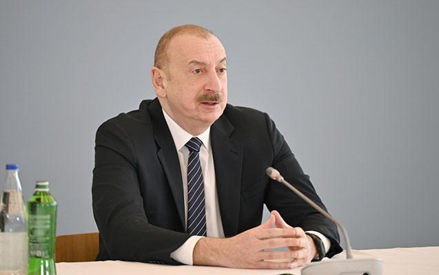 Prezidentin dünənki forumdan çıxışları dünya gündəmində - FOTOLAR