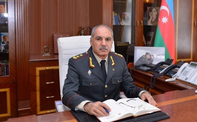 Xanlar Vəliyev kollektivə təqdim edildi