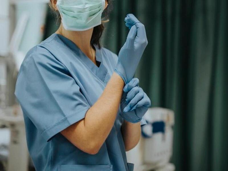 Ölkədə cəmi 42 plastik cərraha icazə verilib - Nazirlik AÇIQLADI - SİYAHI