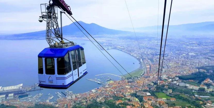 İtaliyada kanat yolu qırıldı: Ölənlər var