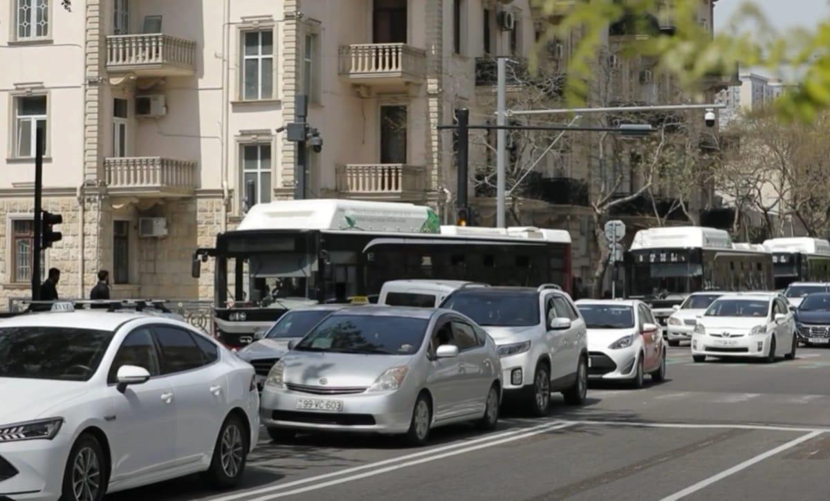 Avtobus zolağına daxil olan sürücülərin cərimələri artdı?