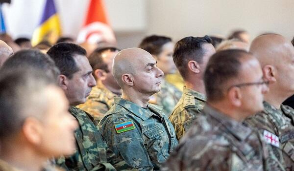 Hərbçilərimiz Gürcüstanda keçirilən beynəlxalq təlimdə iştirak edir - FOTO