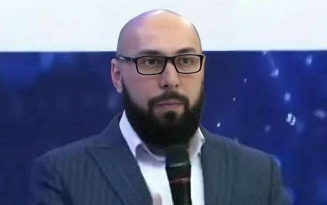 Hacı Salmana hökm oxundu Hacı Salmana hökm oxundu