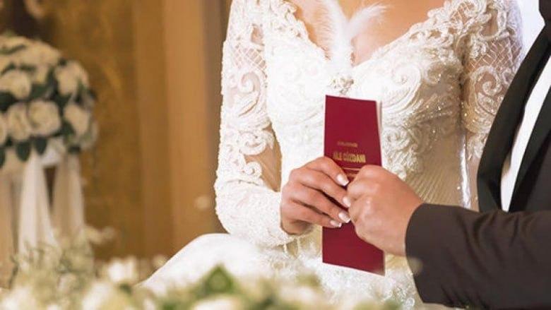 Azərbaycanda “zerkalni” gündə REKORD SAYDA EVLİLİK