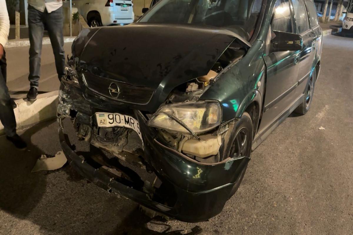 Sumqayıtda üç avtomobil toqquşub, xəsarət alanlar var -FOTO