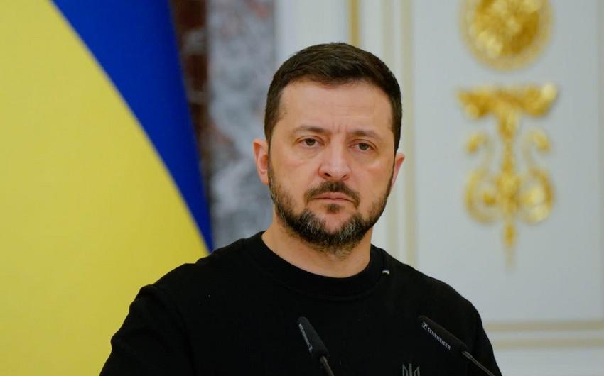 Zelenski: Ukrayna tam atəşkəs tələb edir