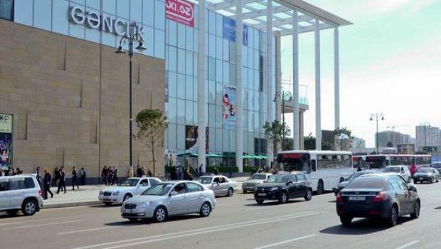 “Gənclik Moll”un qarşısında daha bir yenilik: taksi ilə...