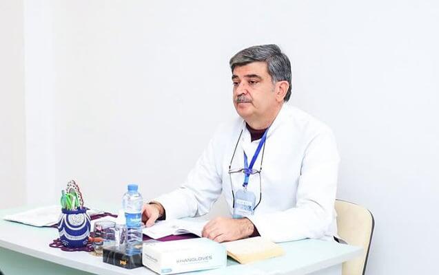 Şöbə müdiri xəstəxanada ad günü keçirdi - İşdən qovuldu