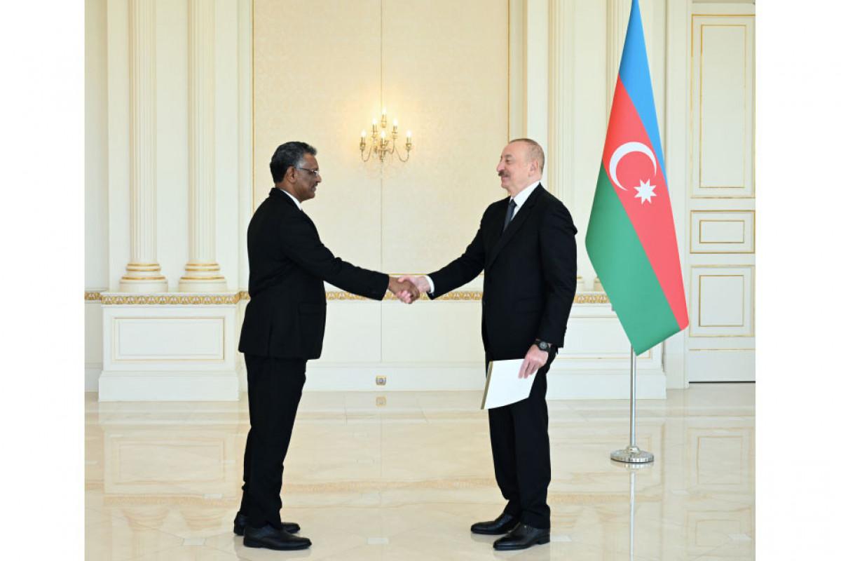Azərbaycan Prezidenti Sudan səfirinin etimadnaməsini qəbul etdi - FOTOLAR
