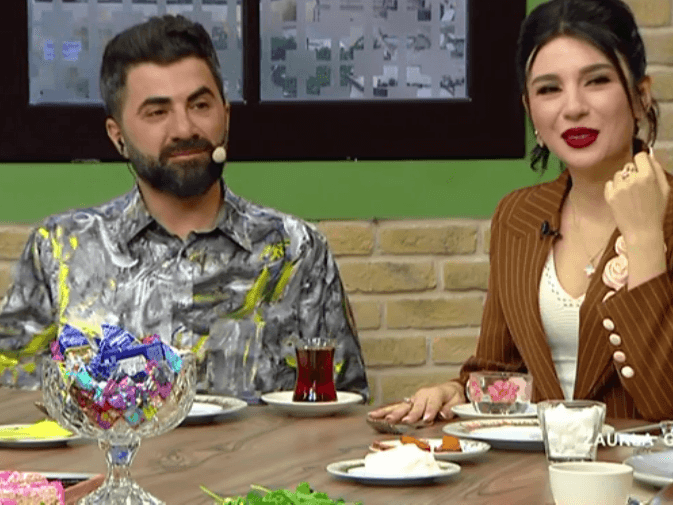 "Toylara ən çox aparılan müğənnidir, amma səsi yoxdur"