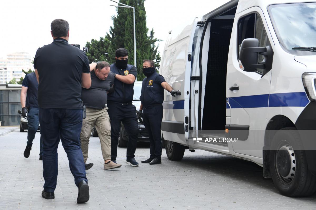 Rusiya FTX-nın "Sputnik Azərbaycan"da çalışan iki əməkdaşının saxlanılma anı - FOTO - VİDEO