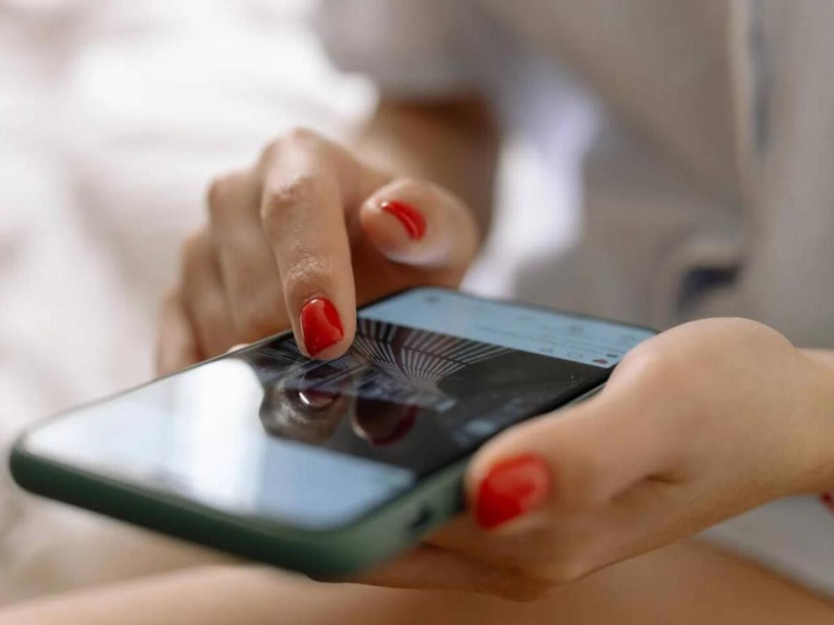 “Google”dan təcili xəbərdarlıq: Telefonunuzda bu funksiyanı silin