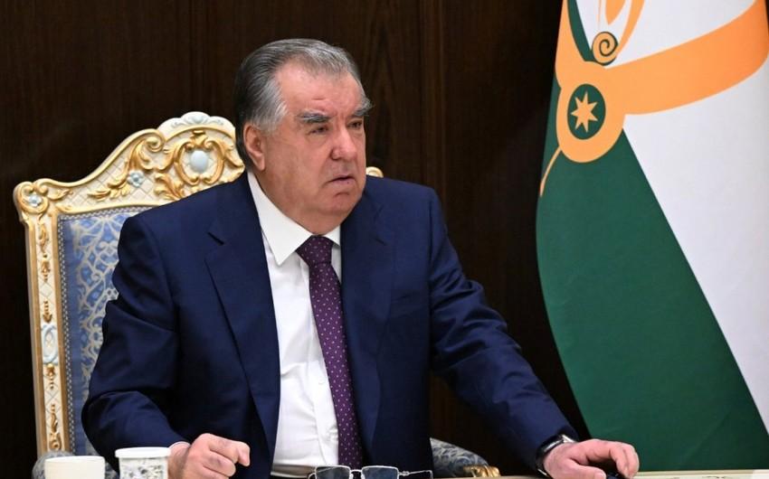 Tacikistan Prezidenti Azərbaycana gəlir