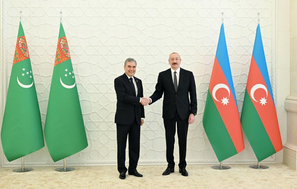 Türkmənistan Türk Dövlətləri Təşkilatına üzv ola bilər – Elşad Mirbəşiroğlu