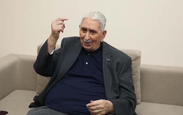 Səhhəti ağırlaşan Xalq artisti Arif Babayev Bakıya yola salındı
