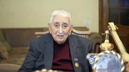 Arif Babayevin oğlu: "Yanında olduğumu hiss edir, amma gözünü aça bilmir"