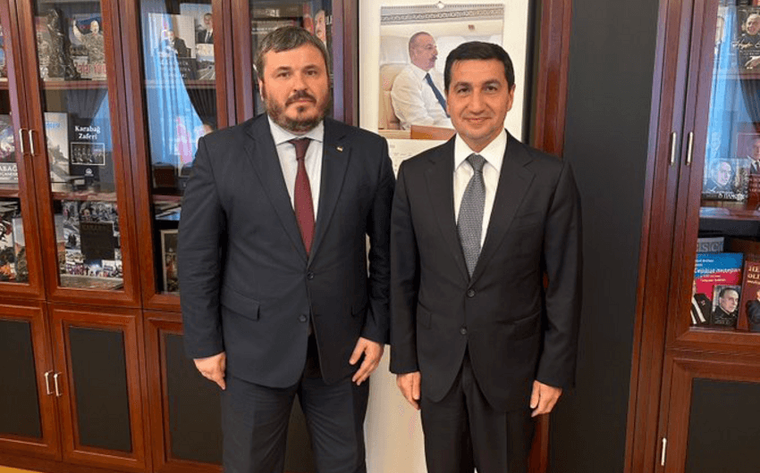 Hikmət Hacıyev Ukrayna səfiri ilə görüşüb - FOTO