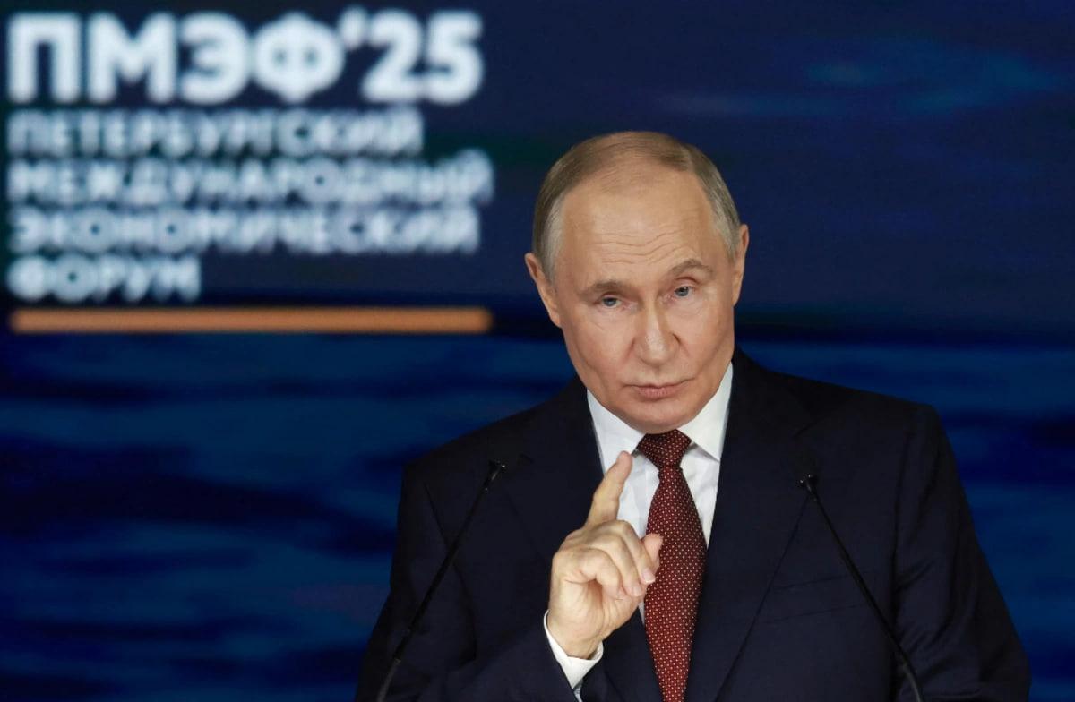 "Putin heç vaxt məzuniyyətə çıxmır" - KREML