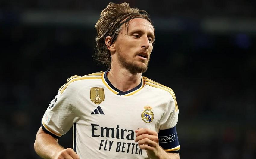 Məşhur futbolçu "Real"ın baş məşqçi ola bilər