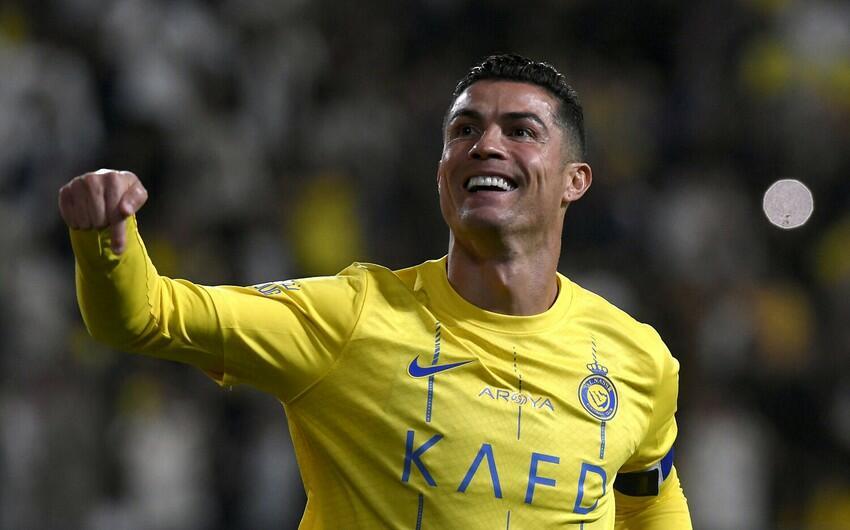 “Bavariya”nın ulduzu Ronaldonun komanda yoldaşı olur