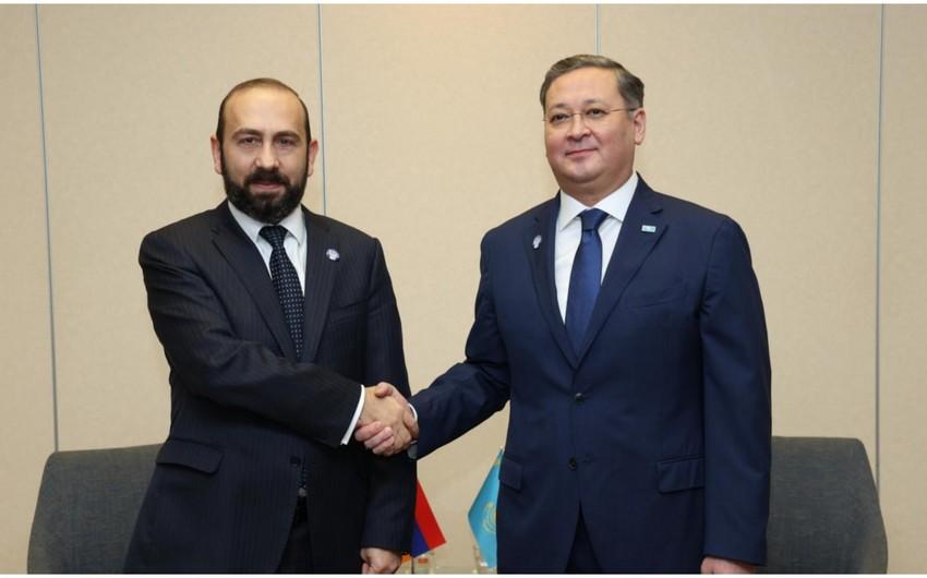 Mirzoyan və Nurtleu regional kommunikasiyaların açılmasından danışdı