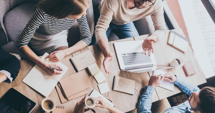 Özəl sektor dövlət sektorunu geridə qoydu – Tendensiyanın səbəbi nədir?