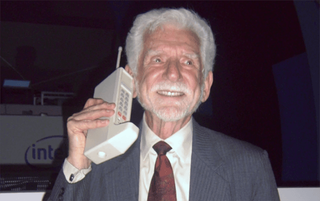 Bu köhnə telefonu 20 min manata sata bilərsiniz - FOTO