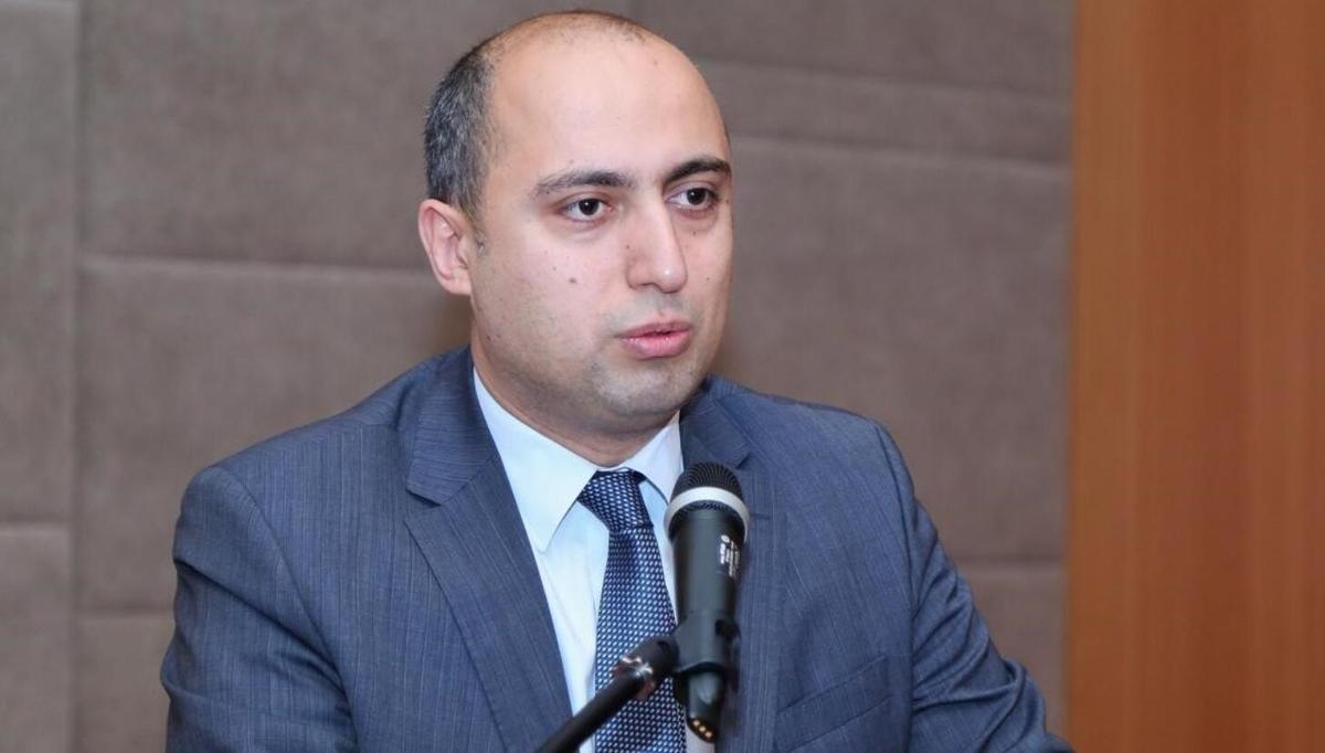 Nazirdən yeni tədris ili ilə bağlı - Əmr